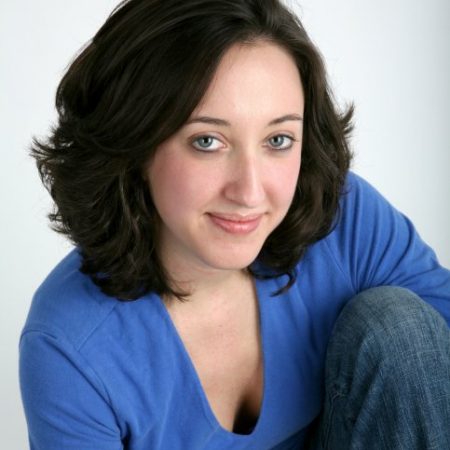 Victoria Healy. Photo courtesy Candlelight Dinner Theatre.