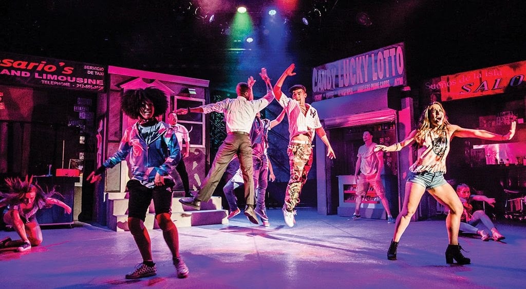 The cast of In the Heights en español at GALA Hispanic Theatre. Photo by Rose Campiglia.