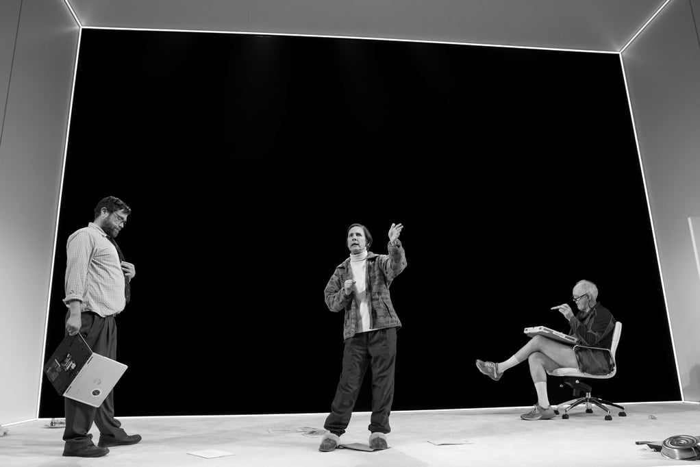 Zak Orth, Laurie Metcalf, and John Lithgow. Photo by Julieta Cervantes. 