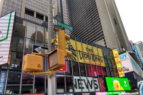 New COVID-19 safety protocol now in effect in NYC for indoor entertainment and activities
