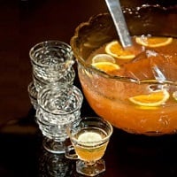 Nibbles and Sips Around Town: Peach Brandy Debuts At George Washington’s Mount Vernon Distillery