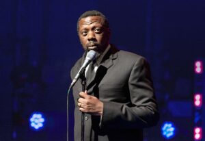 Edwin Lee Gibson as Dick Gregory in 'Turn Me Loose.' Photo by Margot Schulman.