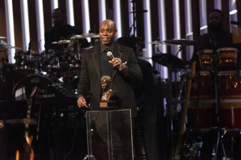 Hometown hero Dave Chappelle honored with the Mark Twain Prize for American humor