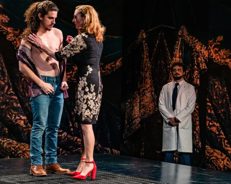 L-R. Joel Hernández Lara, Luz Nicolás, and Ariel Texidó in 'Exquisita Agonía' at GALA Hispanic Theatre. Photo by Stan Weinstein.