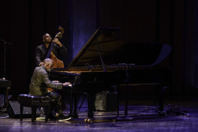 Pianist Ahmad Jamal and bassist James Cammack. Photo by Jati Lindsay.