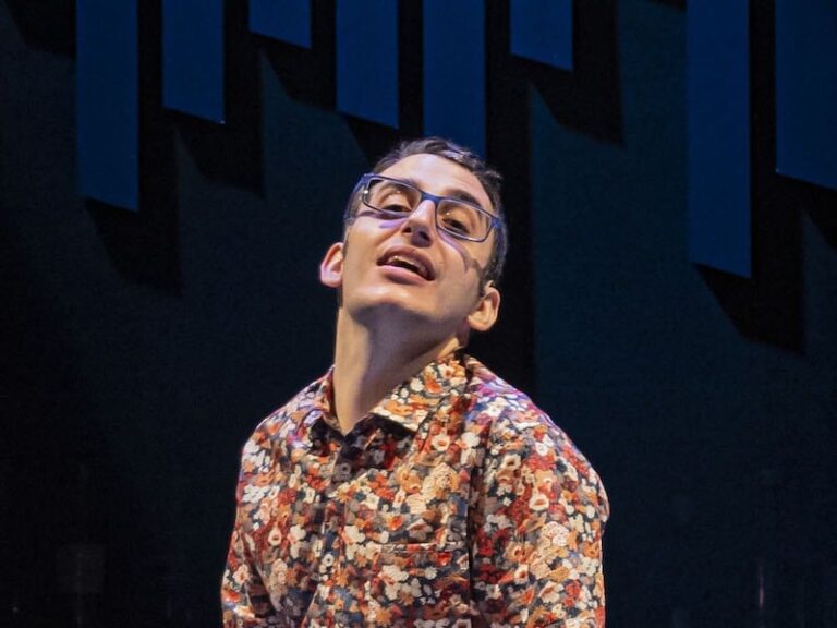 ‘Hi, Are You Single?’ at Woolly Mammoth is hugely moving and entertaining