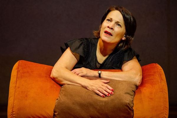 One traveler’s delirious soul-searching rumination on socio-economic disparity in ‘The Fever’ at Off-Broadway’s Minetta Lane Theatre